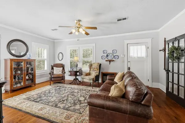 905 Tucker Street, Mckinney, TX 75069