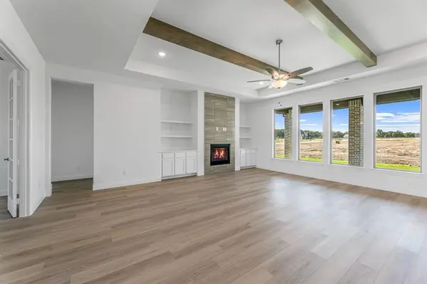 2001 Veal Circle, Springtown, TX 76085