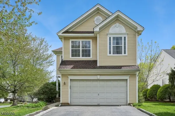 1 Smoke House Ct, Readington Twp., NJ 08889