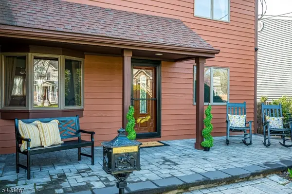 49 Kentnor St, Metuchen Boro, NJ 08840