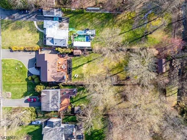 49 Kentnor St, Metuchen Boro, NJ 08840