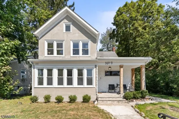 9 Lawnwood Ave, Newton Town, NJ 07860