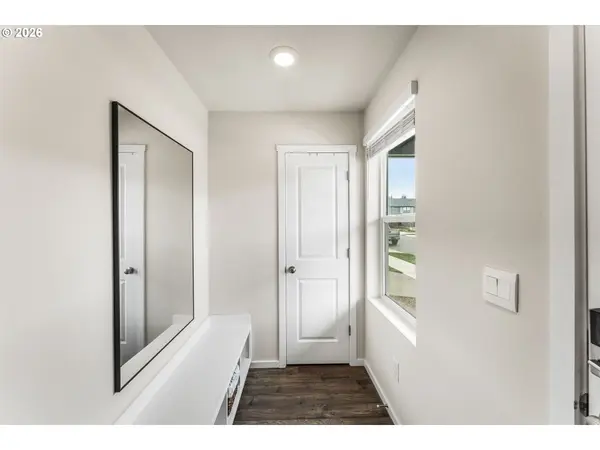 10425 NE 121ST AVE, Vancouver, WA 98662