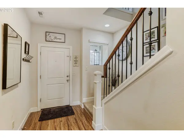 15823 SE Basalt CT, Damascus, OR 97089