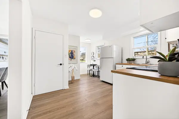 81 Maxome AVE, Toronto C14, ON M2M 3K2