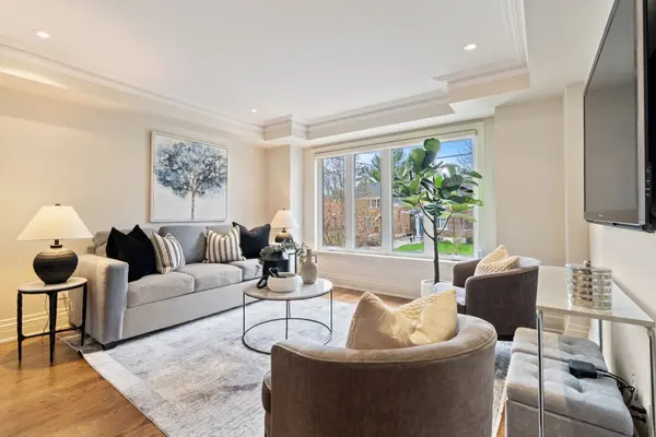 343 Laird DR, Toronto C11, ON M4G 3Y1