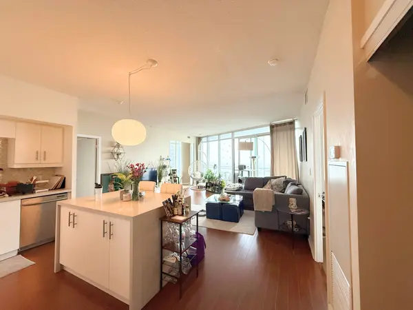 25 Capreol CT #3311, Toronto C01, ON M5V 3Z7