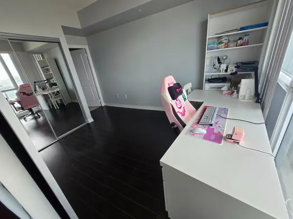 386 Yonge ST #3404, Toronto C01, ON M5B 0A5