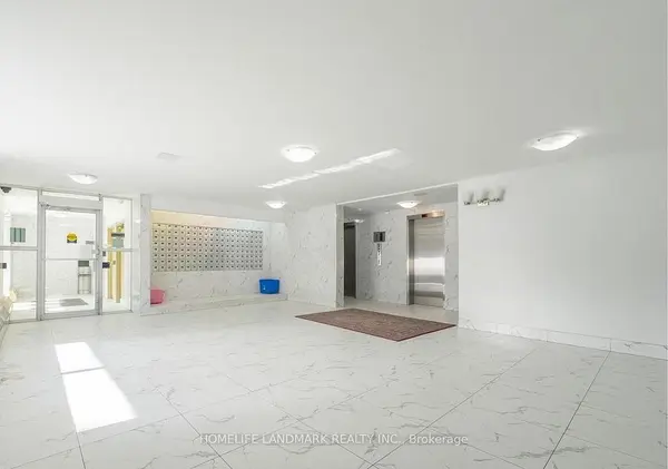 100 Dundalk DR #1003, Toronto E04, ON M1P 4V2