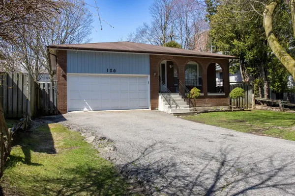 126 Homestead RD, Toronto E10, ON M1E 3S2