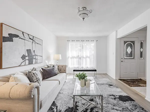 1858 Shadybrook DR, Pickering, ON L1V 3A8