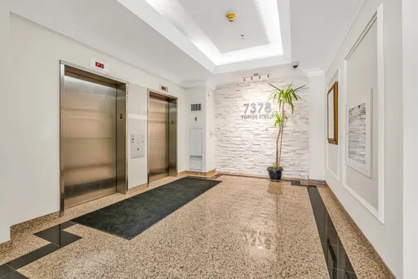 7378 Yonge ST #308, Vaughan, ON L4J 8J1