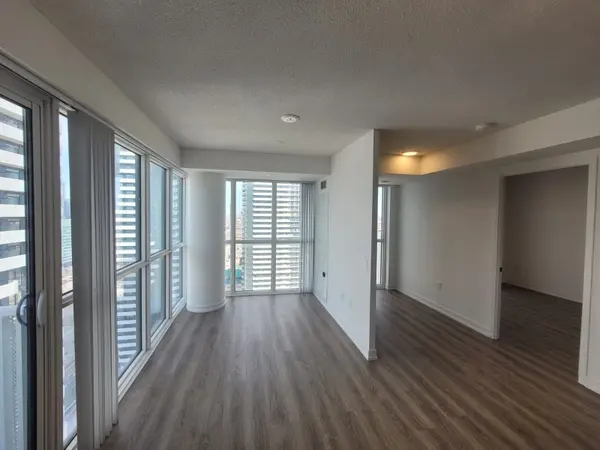 195 Commerce ST #3315, Vaughan, ON L4K 0P9