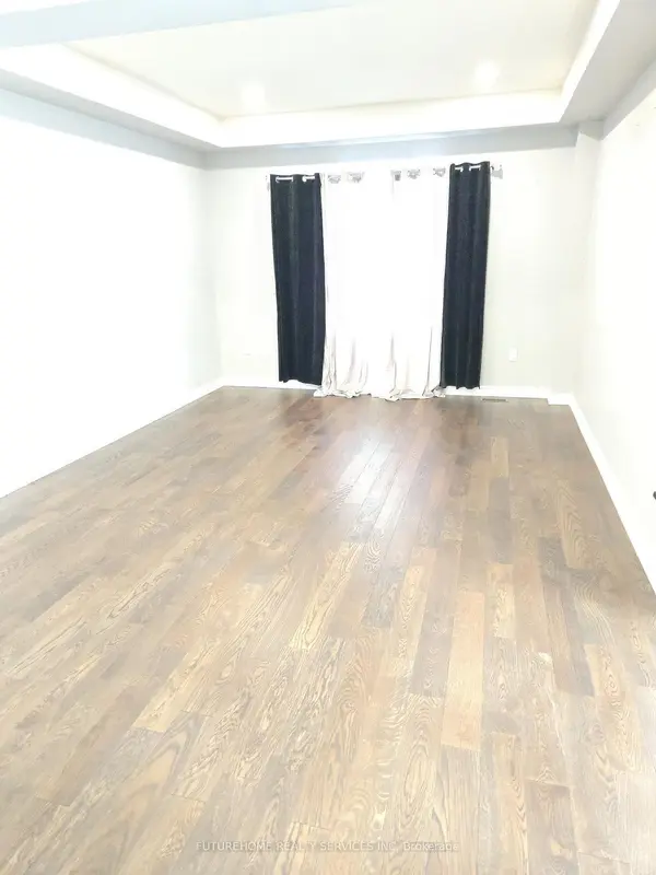 8 Terry Clayton AVE, Brock, ON L0K 1A0