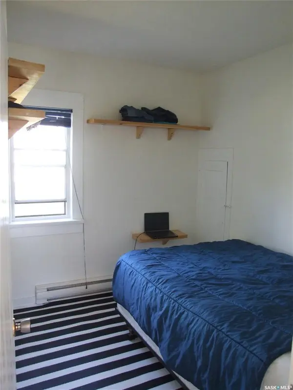 150 2nd STREET E, Fox Valley, SK S0N 0V0