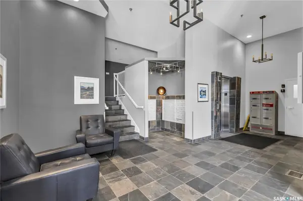 2213 Adelaide STREET E #102, Saskatoon, SK S7J 0J6