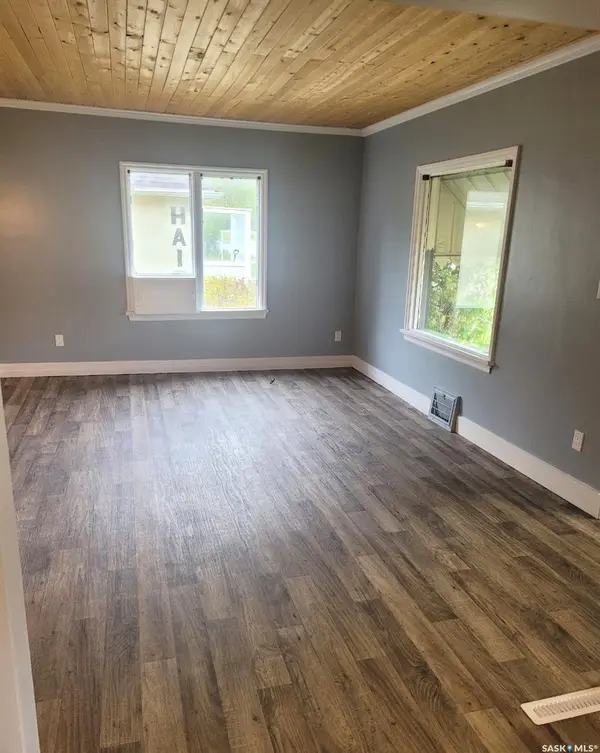 211 Broadway STREET W, Yorkton, SK S3N 0M9