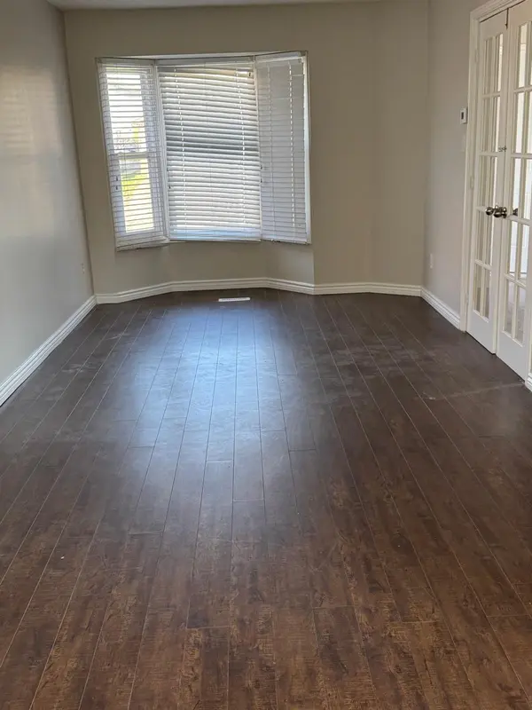 5 Ravenswood DR, Brampton, ON L6Y 3Y5