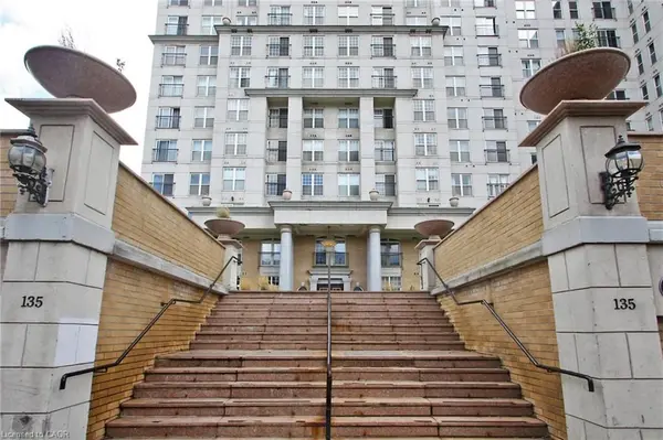 135 James ST #309, Hamilton, ON L8P 2Z6