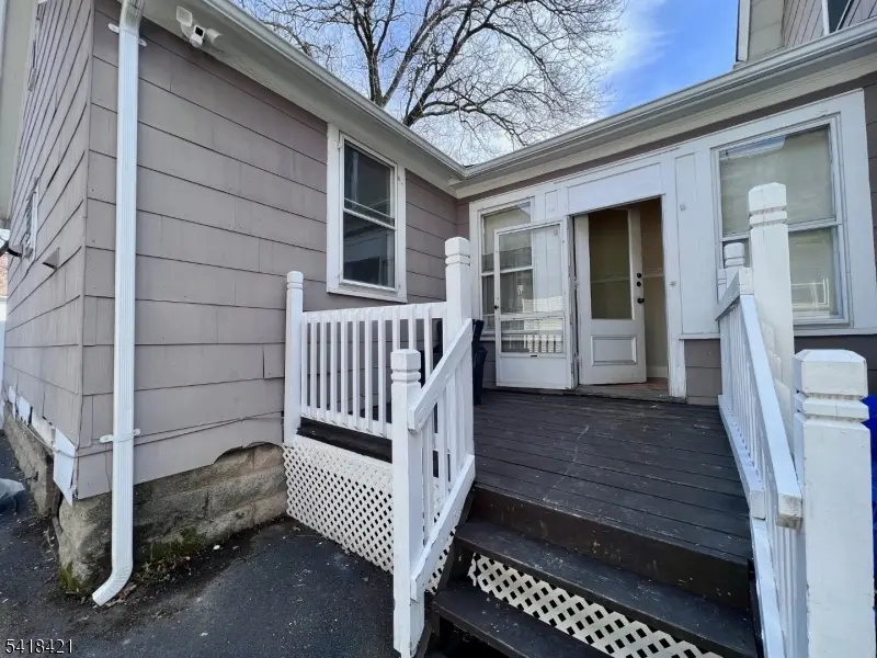 81 Monroe Pl #rear, Bloomfield Twp., NJ 07003