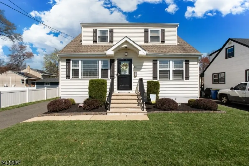22 Andrew St, Green Brook Twp., NJ 08812