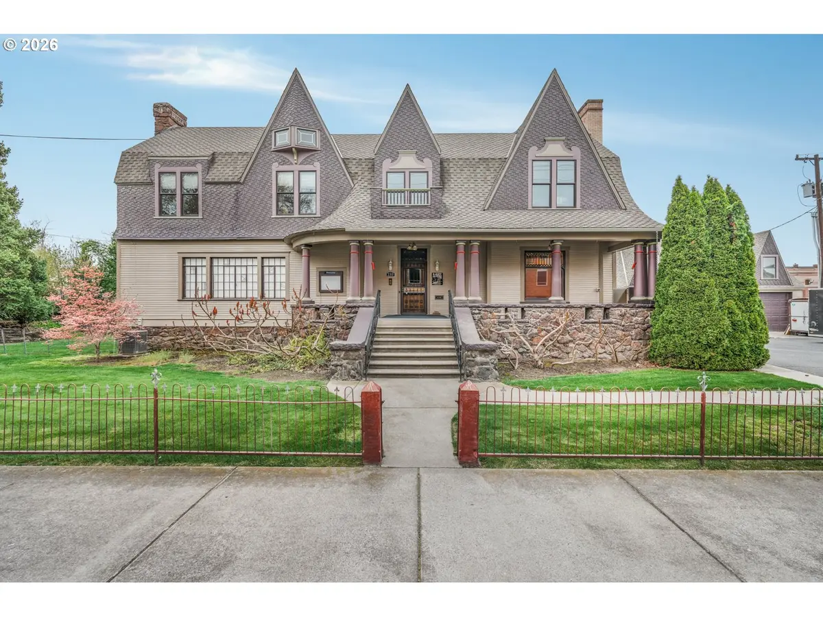 233 SE 4TH ST, Pendleton, OR 97801