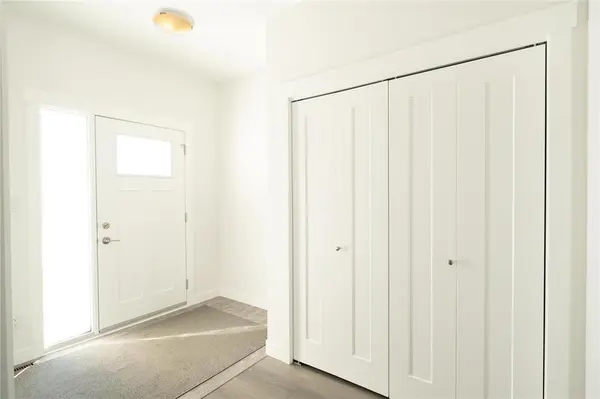 116 Kingshead RD, Niverville, MB R0A 0A1