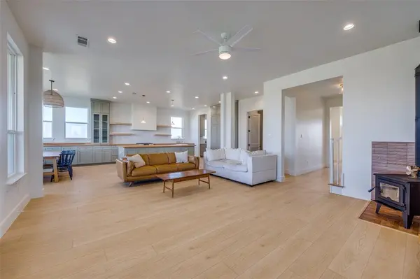 5032 County Road 1094, Celeste, TX 75423