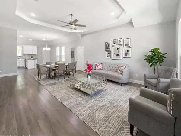 6104 Chickasaw Drive, Mabank, TX 75156