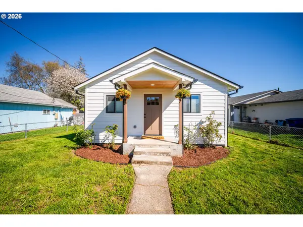 804 S 7TH AVE, Kelso, WA 98626