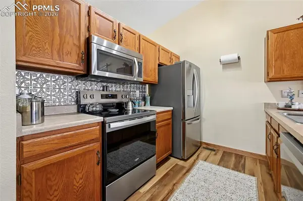 6359 Gunshot Pass DR, Colorado Springs, CO 80917