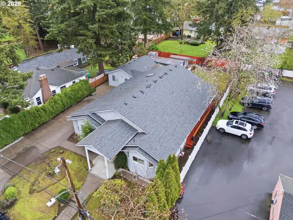 608 NE 118TH AVE, Portland, OR 97220