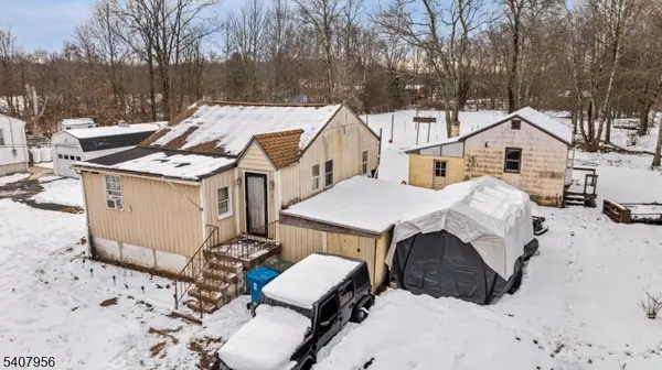 107 Oak Grove Rd, Raritan Twp., NJ 08822