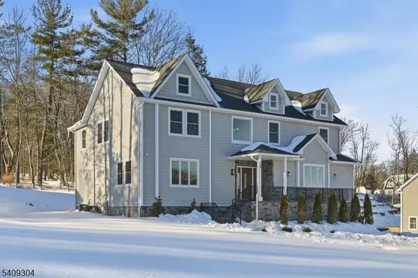 29 Eagles Nest Ter, West Milford Twp., NJ 07480