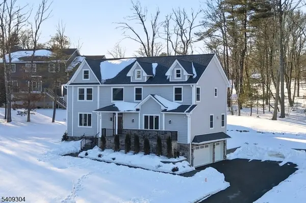 29 Eagles Nest Ter, West Milford Twp., NJ 07480