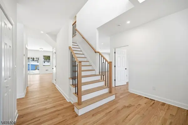 29 Eagles Nest Ter, West Milford Twp., NJ 07480