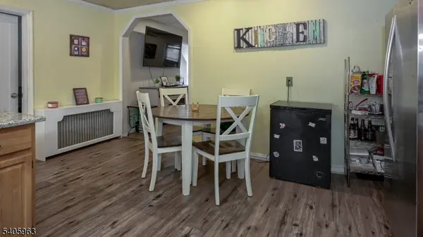 9 Scalza Ln, Lincoln Park Boro, NJ 07035