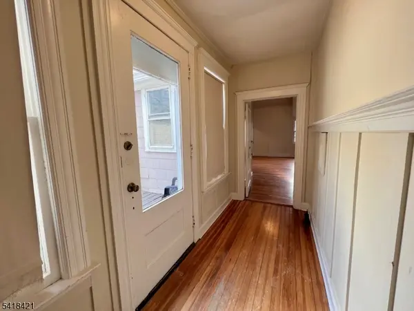 81 Monroe Pl #rear, Bloomfield Twp., NJ 07003