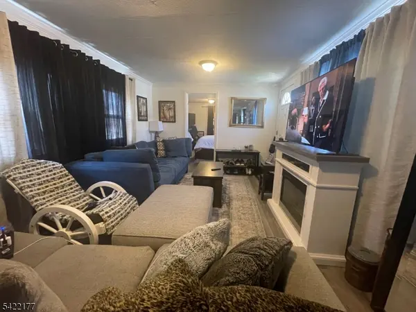 28 Finns Dr, Wayne Twp., NJ 07470