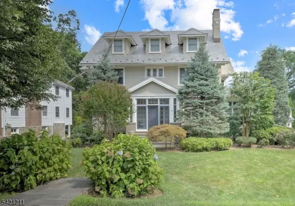 108 Maplewood Ave, Maplewood Twp., NJ 07040