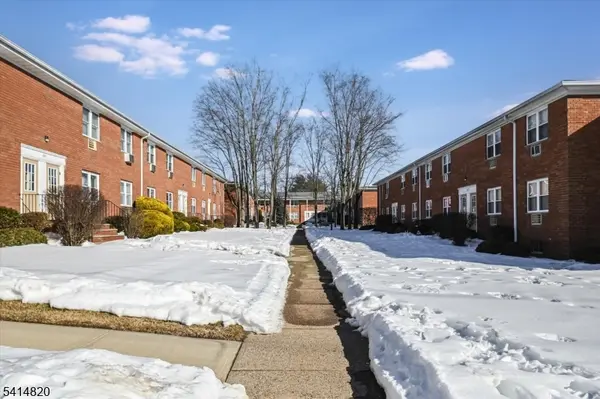 68 Knox Ter #1B, Wayne Twp., NJ 07470