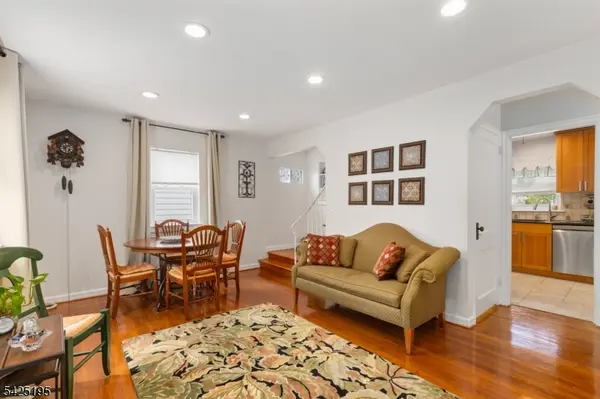 61 Highland Ave, Bergenfield Boro, NJ 07621