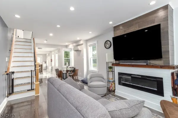 475 Locust Ave, Burlington City, NJ 08016