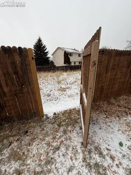 930 Hartell DR, Colorado Springs, CO 80911