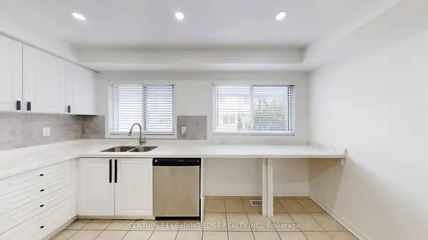 38 Rumi CRES, Toronto C13, ON M4A 2X6