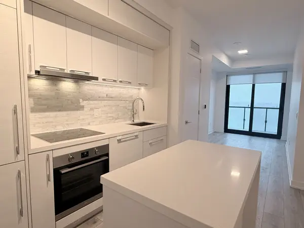 29 Green Trail CT #1505, Toronto C15, ON M2K 0J9