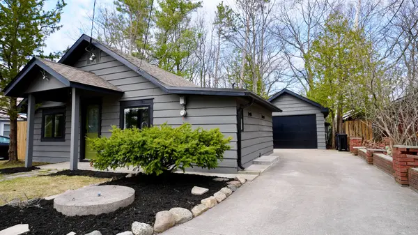 283 Tiny Beaches RD S, Tiny, ON L0L 2J0