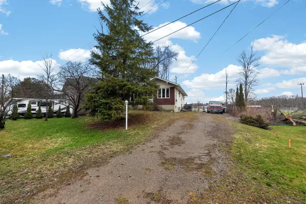 10 Sunset CRES, Severn, ON L0K 1E0