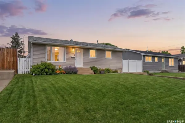 1312 Stadacona STREET W, Moose Jaw, SK S6H 6M9