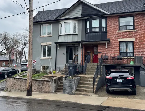 34 Mc Farland AVE, Toronto W03, ON M6H 3N1